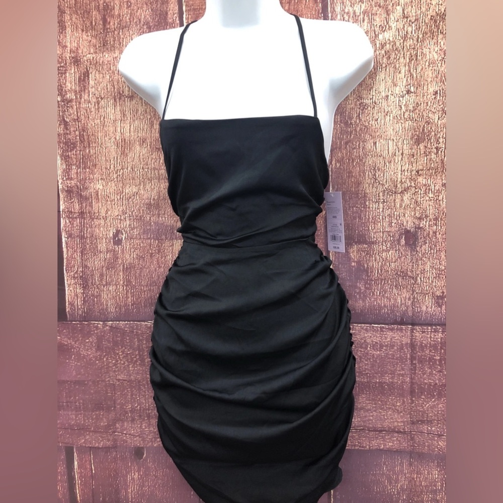 Elegant Black Ruched Dress XXS